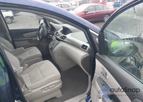 2016 Honda Odyssey Lx from USA, damaged, VIN 5FNRL5H22GB077403